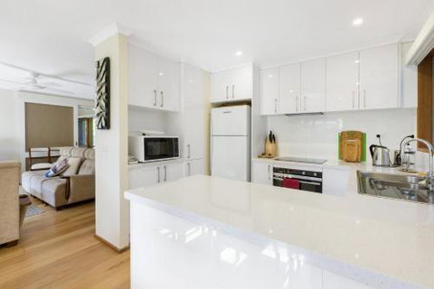 TUSCAN OASIS RYE - Accommodation Cairns 5