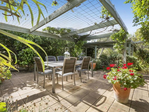 TUSCAN OASIS RYE - Accommodation Cairns 1