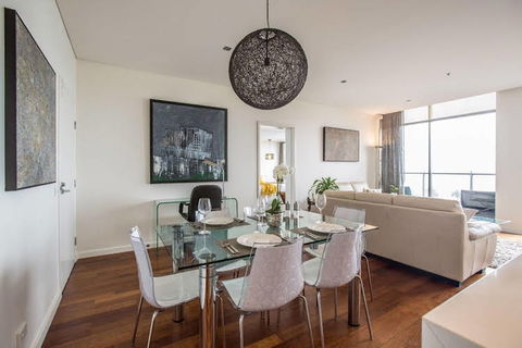 Port Melbourne Panorama - Accommodation Cairns 0