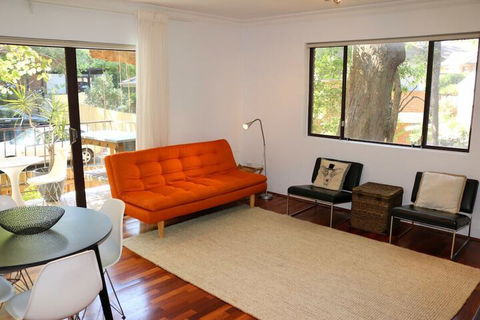 Spacious 3 Bedroom Apartment 20 Min To The CBD - Accommodation Cairns 3