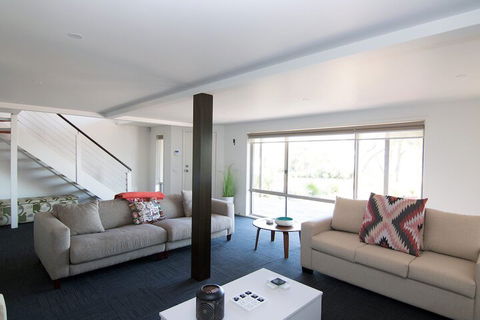 Paradise Waters - Yarrawonga - Accommodation Cairns 4