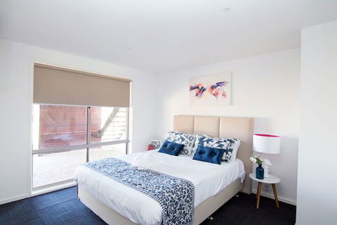 Paradise Waters - Yarrawonga - Accommodation Cairns 2