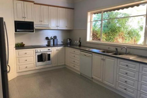 Pleasant View - Accommodation Cairns 5