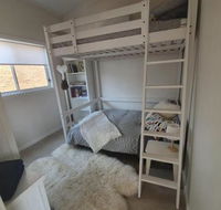 Oakey Creek HV Country Retreat walk to wine tasting - Accommodation Cairns