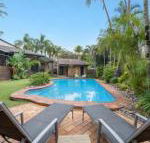 Diggers Beach Surf House - Accommodation Cairns