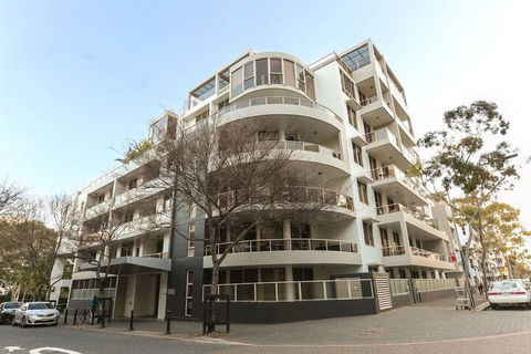 Beautiful Home 2beds Apt @waterloo-close To CBD - Accommodation Cairns 1