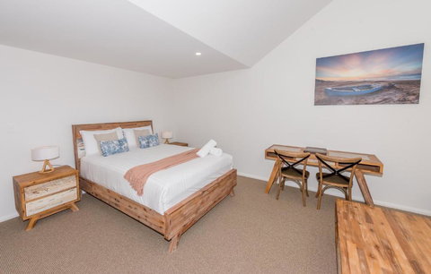 The Hub Bicheno - Accommodation Cairns 6