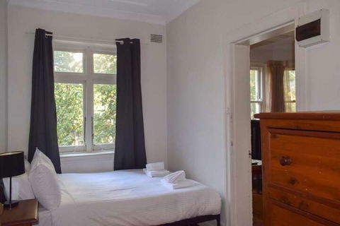 Incredible Location One Bedroom Apartment - Accommodation Cairns 6