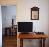 Incredible Location One Bedroom Apartment - Accommodation Cairns