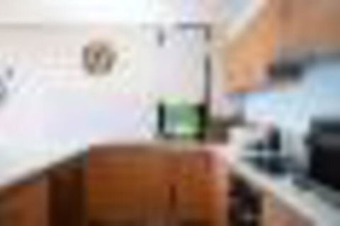 Burj Al Adelaide 6 Br 18 Guest Stay In ADL CBD - Accommodation Cairns 3