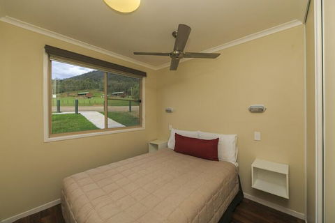Reflections Holiday Parks Lake Glenbawn - Accommodation Cairns 4