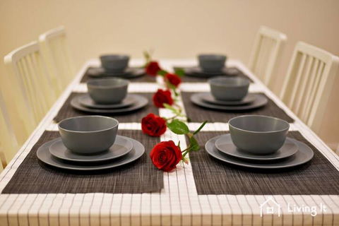 Tomkins Townhouse - Accommodation Cairns 2