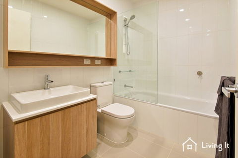 Tomkins Townhouse - Accommodation Cairns 4