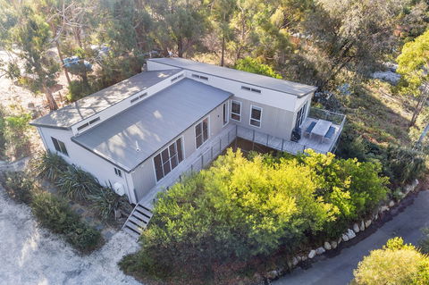 Freycinet Haven - Accommodation Cairns 1