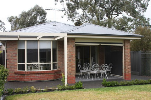 C And C Tanunda - Accommodation Cairns 2