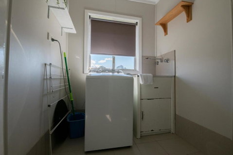 Autumn St. Trendy East Orange Near CBD - Accommodation Cairns 3
