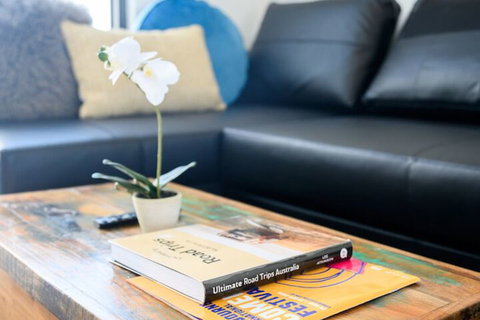 JUDD A Stylish Abode Awaits You - Accommodation Cairns 4