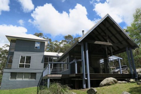 The Retreat Lodge - Accommodation Cairns 0