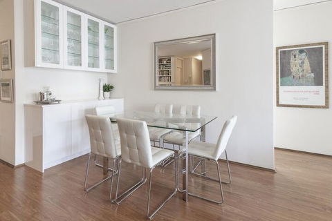 BONDI PAD-hosted By L'Abode - Accommodation Cairns 4