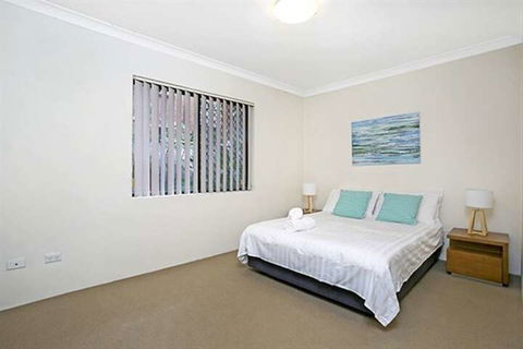 Walking Distance To Coogee Beach MOUNT - Accommodation Cairns 2