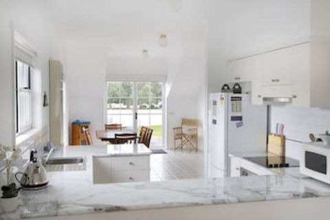 Balmoral - Accommodation Cairns 0