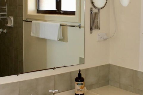 Beach Shack - Accommodation Cairns 0