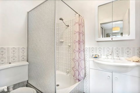 The Apartment Service CLIFT - Accommodation Cairns 2