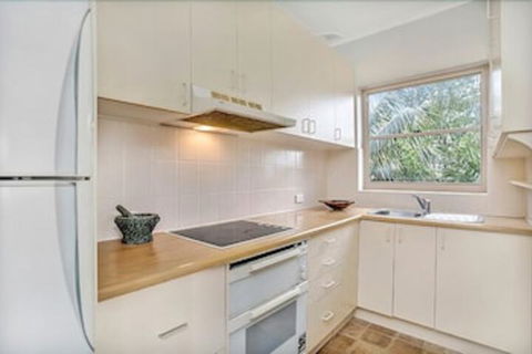 The Apartment Service CLIFT - Accommodation Cairns 7