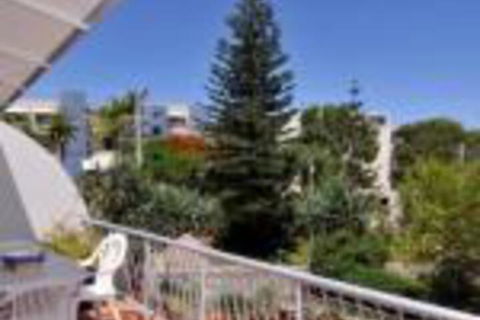 Bright & Comfortable In Quiet Location - Accommodation Cairns 0