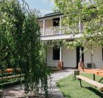 The Robin Hood Inn - Accommodation Cairns