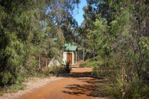 Bush N Waves - Accommodation Cairns 2