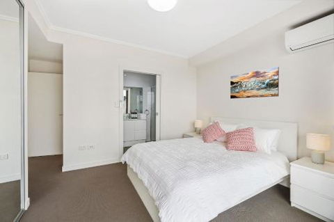 Cosy 3BR Penthouse Close To Westfield Hornsby & Train Station - Accommodation Cairns 5