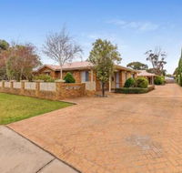 2 / 3 Wyndham AveCowes - Accommodation Cairns