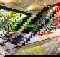 Corinda Contemporary - Accommodation Cairns