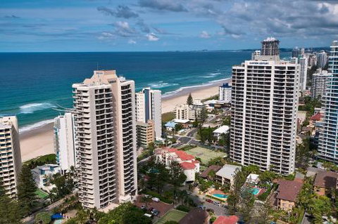 29 / F Private Apartment In Iconic Q Resort & Spa. Ocean & River Views - Accommodation Cairns 4