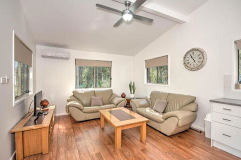 Oakey Creek Private Retreat - Accommodation Cairns 3