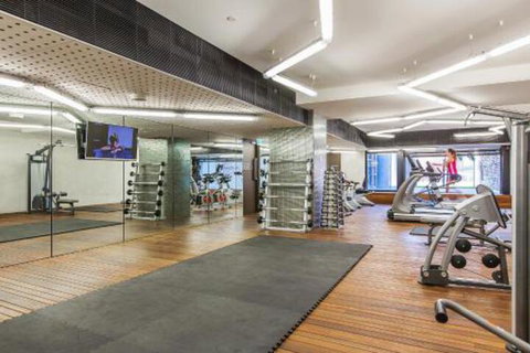 Complete Host Guild Apartments - Accommodation Cairns 4