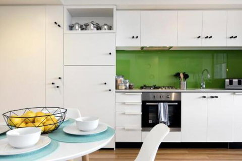 Complete Host Guild Apartments - Accommodation Cairns 3