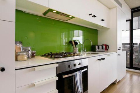 Complete Host Guild Apartments - Accommodation Cairns 2