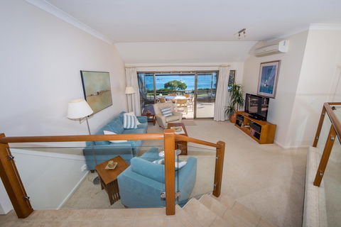 A Yachtsmans Rest Unit 4, 37 Victoria Parade - Accommodation Cairns 2