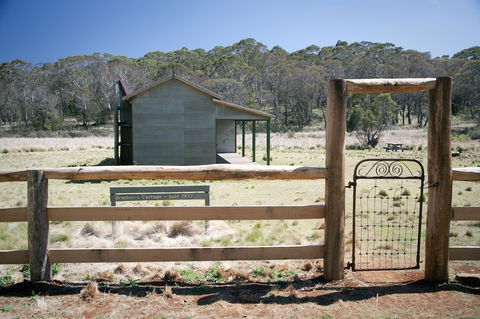 Brackens Hut - Accommodation Cairns 1