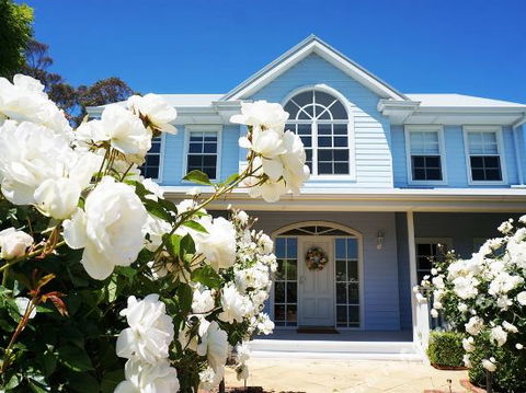 Maison Blue Pty Ltd Adelaide - Accommodation Cairns 3