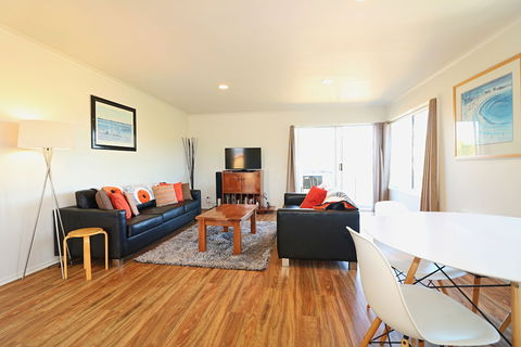 Beachcomber Pet Friendly - Accommodation Cairns 5