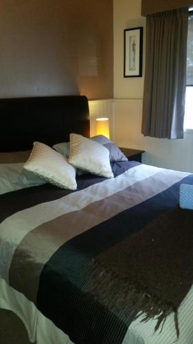 About Time Retreats Studio Three - Accommodation Cairns 6