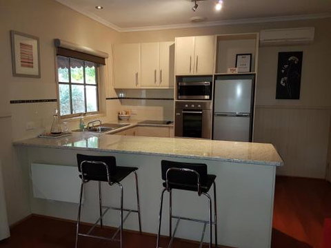 About Time Retreats Studio Three - Accommodation Cairns 2