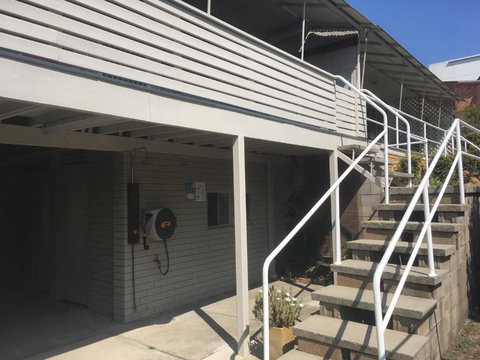 Tomaree Lodge - Accommodation Cairns 1