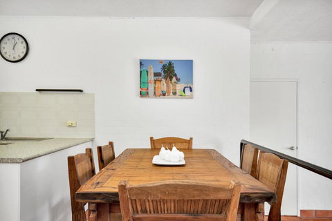 Noosa Views - Accommodation Cairns 2