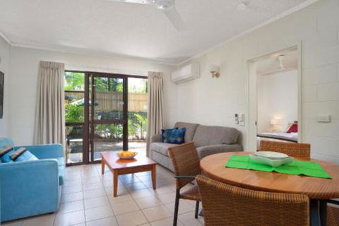 Budget Apartment Trinity Beach - Accommodation Cairns 4