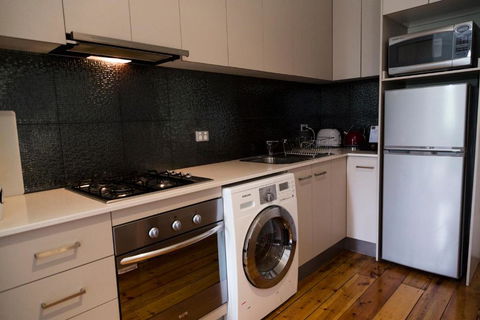 Simmers Serviced Apartments - Accommodation Cairns 6