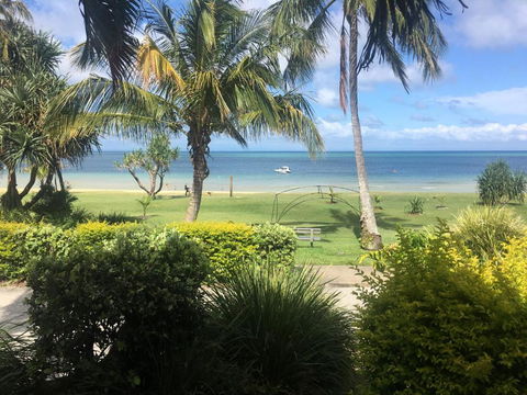 Beach Front Villa At Tangalooma - Accommodation Cairns 6